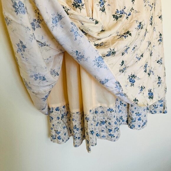 Floral Cream Mini Dress - Picture 2 of 8